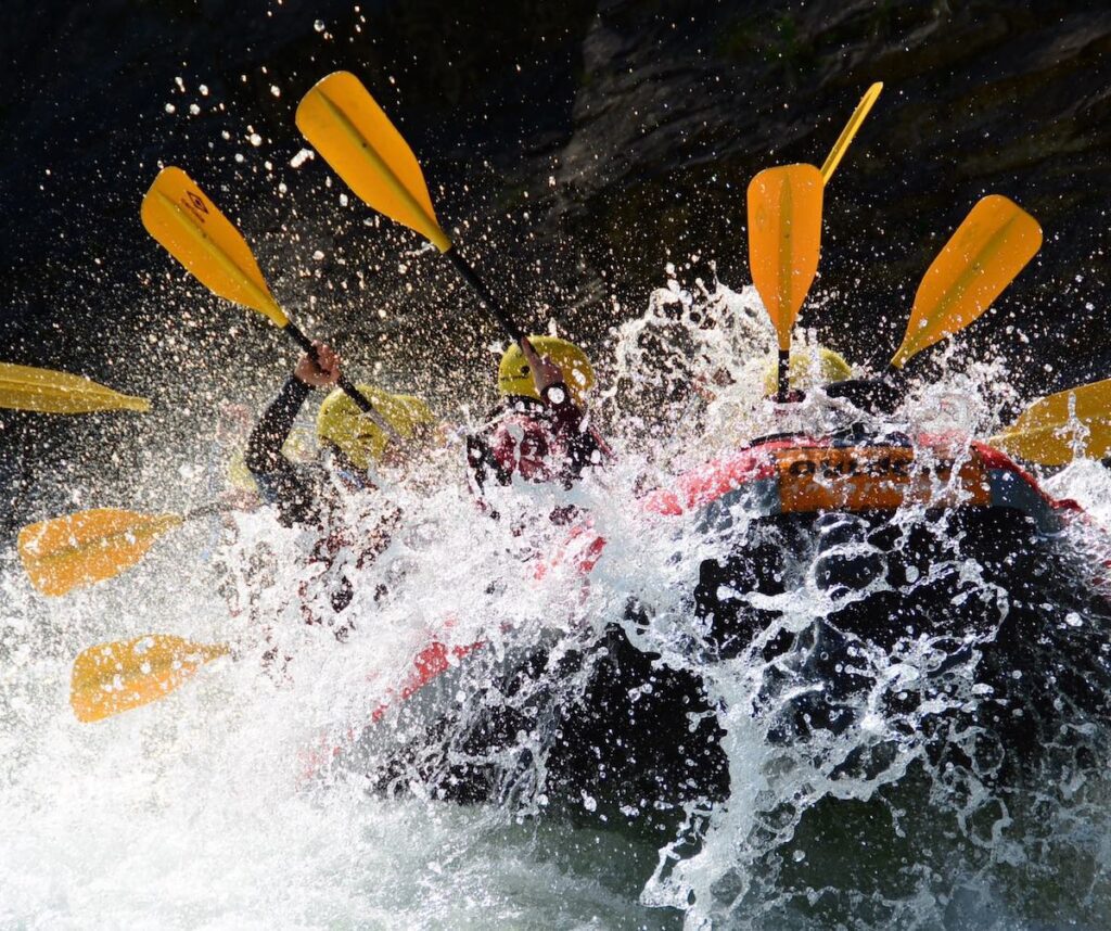 Tramo de rápidos en el Rafting Murillo de Gallego